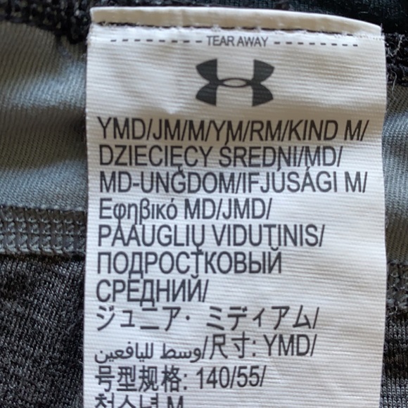 Under Armour Yogas - Picture 3 of 3